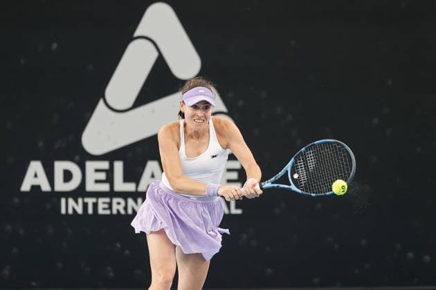 January 15, 2026, Adelaide, South Australia, Australia: KIMBERLY BIRRELL of Australia in action during her quarter final win over J. Cristian of Romania 5:7, 6:1, 7:5, during the 2026 Adelaide International Tennis Tournament Adelaide Australia - ZUMAw216 20260115_zsp_w216_022 Copyright: xMarkxWilloughbyx