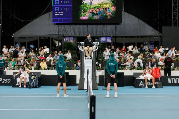 January 15, 2026, Adelaide, South Australia, Australia: KIMBERLY BIRRELL of Australia and JAQUELINE CRISTIAN of Romania rest between sets during the 2026 Adelaide International Tennis Tournament Adelaide Australia - ZUMAw216 20260115_zsp_w216_051 Copyright: xMarkxWilloughbyx