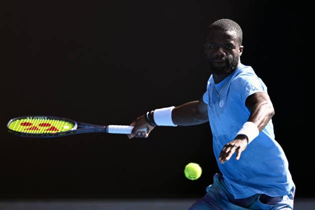 TENNIS AUSTRALIAN OPEN, Frances Tiafoe of the US in action against Novak Djokovic of Serbia during a charity match ahead of the Australian Open tennis tournament at Melbourne Park in Melbourne, Thursday, January 15, 2026. ( NO ARCHIVING, EDITORIAL USE ONLY MELBOURNE VICTORIA AUSTRALIA  Copyright: xJOELxCARRETTx 20260115121443807294