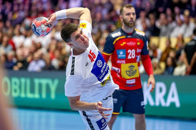 15.01.2026, Handball, Men s EHF EURO 2026, Spanien - Serbien, Jyske Bank Boxen in Herning, Dänemark, Preliminary Round: Darko Djukic (Serbien 45) Dänemark