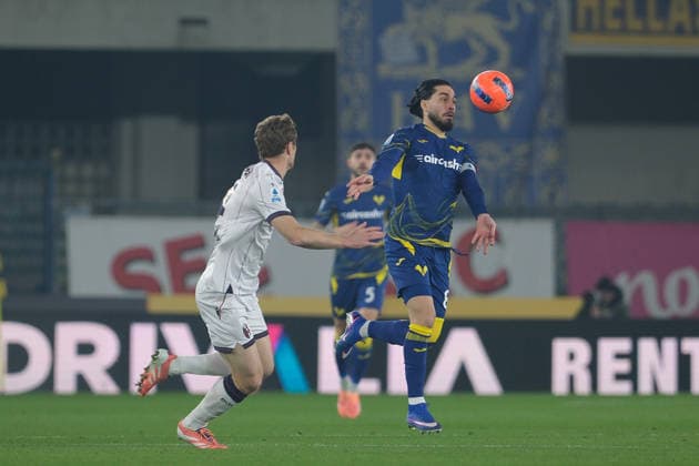 Suat Serdar of Hellas Verona FC during the soccer match between Hellas Verona FC and Bologna FC, MD16 of Serie A Enilive Italian soccer championship 2025 2026 at Marcantonio Bentegodi Stadium on January 15, 2026, Verona, Italy.  Copyright: xRobertoxTommasini IPAxSportx xipa-agency.netx xx IPA_70106116 IPA_Agency_IPA70106116