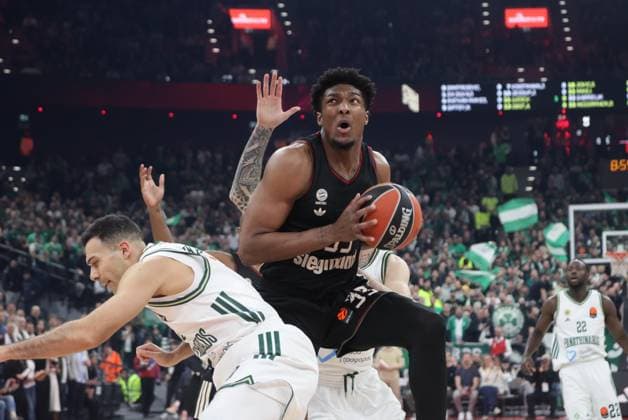 Bayerns 33 David MACCORMACK. Basketball: Bayern - Panathinaikos Athen. Euroleague, FC Bayern Basketball - Panathinaikos AKTOR Athen, Runde 22, Saison 2025-2026, am 15.01.2026 in Muenchen, S A P G A R D E N, Deutschland. Quelle Copyright Credit : Oryk HAIST