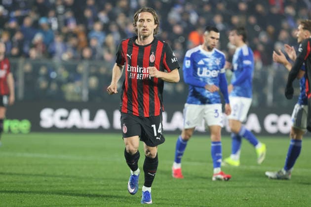 ComoÕs AC Milan s Luka Modric during the Serie A soccer match between Como and Milan at the Giuseppe Sinigaglia stadium in Como, north Italy - January 15, 2026 - Soccer.  Copyright: xAntonioxSaiai LaPressex