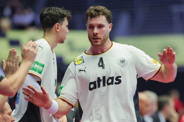 Deutschland - Österreich, EHF EM 2026 Johannes Golla (Deutschland, 4). Handball EHF Europameisterschaft, Länderspiel zwischen Deutschland und Österreich am 15. Januar 2026 in Herning (Dänemark)., Herning Dänemark Jyske Bank Boxen