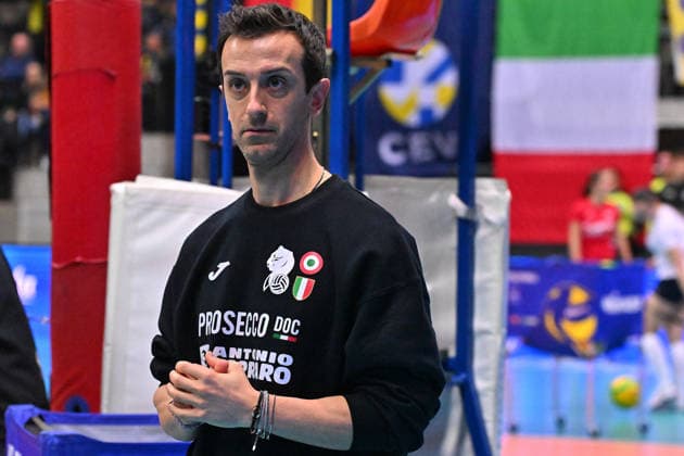 VOLLEY - Champions League Women - A. Carraro Prosecco DOC Conegliano vs Dresdner SC Daniele Santarelli head Coach of Conegliano Treviso Italy  Copyright: xIPAxSport ABACAx