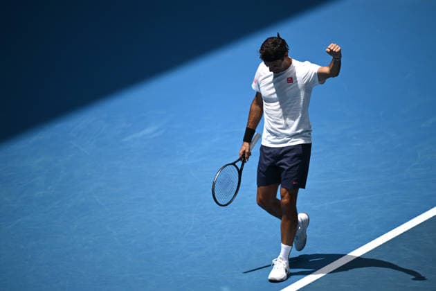 TENNIS AUSTRALIAN OPEN, Former Australian Open champion Roger Federer during a practice session with Casper Ruud of Norway ahead of the Australian Open tennis tournament at Melbourne Park in Melbourne, Friday, January 16, 2026. ( NO ARCHIVING, EDITORIAL USE ONLY MELBOURNE VICTORIA AUSTRALIA  Copyright: xJOELxCARRETTx 20260116193382796998
