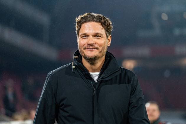 14.01.2026, 1. FC Köln vs. FC Bayern München, 1. Bundesliga, 17. Spieltag Edin Terzic als Experte bei DAZN Wichtiger Hinweis: Gemaess den Vorgaben der DFL Deutsche Fussball Liga bzw. des DFB Deutscher Fussball-Bund ist es untersagt, in dem Stadion und oder vom Spiel angefertigte Fotoaufnahmen in Form von Sequenzbildern und oder videoaehnlichen Fotostrecken zu verwerten *** 14 01 2026, 1 FC Köln vs FC Bayern München, 1 Bundesliga, Matchday 17 Edin Terzic as expert on DAZN Important note According to the regulations of the DFL German Football League and the DFB German Football Association, it is prohibited to use photographs taken in the stadium and or of the match in the form of sequential images and or video-like photo series Copyright: xBahhoxKarax