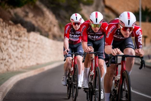 Belgian Steffen De Schuyteneer pictured in action during a training ride of the Lotto-Intermarche cycling team in Albir, Spain, Thursday 15 January 2026. DAVIDxPINTENS  x156340818x