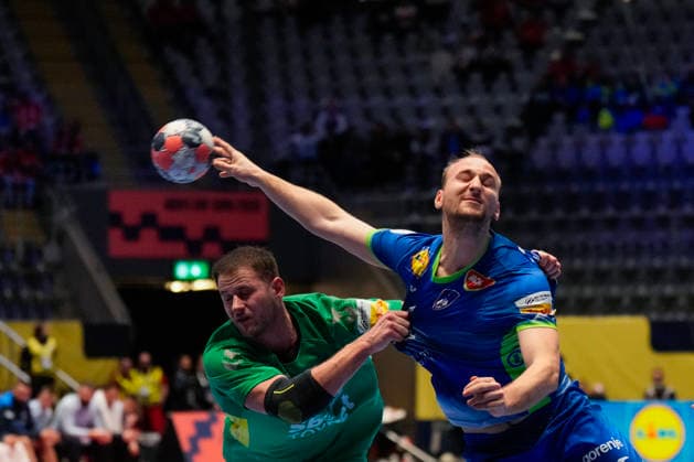 European Handball Championship, Slovenia Montenegro Baerum 20260116 The European Championship match in handball between Slovenia and Montenegro in Unity arena Photo Cornelius Poppe NTB Baerum Norway EDITORIAL USE ONLY RESTRICTED USE FOR BETTING COMPANIES  Copyright: xCorneliusxPoppex xNTBx