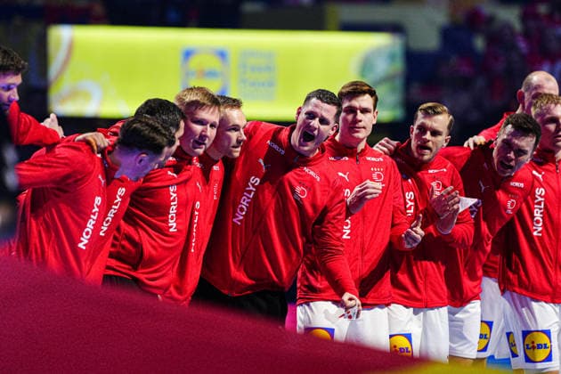 Daenemark nach Nationalhymne DEN, Daenemark vs. Nordmazedonien, Handball, EHF Europameisterschaft 2026, Gruppe B, Spieltag 1, 16.01.2026 DEN, Daenemark vs. Nordmazedonien, Handball, EHF Europameisterschaft 2026, Gruppe B, Spieltag 1, 16.01.2026 Herning Copyright: xEibner-Pressefoto MarcelxvonxFehrnx EP_MFN