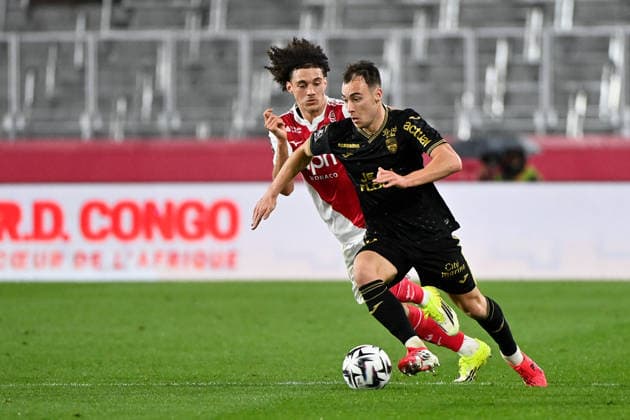 AS Monaco FC v FC Lorient - Ligue 1 McDonald s 2025 2026 11 Maghnes AKLIOUCHE (asm) - 10 Pablo PAGIS (fcl) during the Ligue 1 McDonald s match between Monaco and Lorient at Stade Louis II on January 16, 2026 in Monaco, Monaco. Monaco Monaco  Copyright: xFEPx 776443694