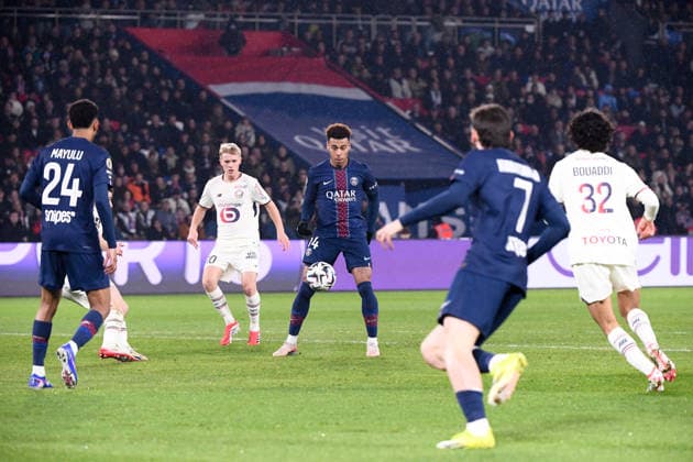 Paris Saint-Germain v Lille OSC - Ligue 1 McDonald s 2025 2026 14 Desire DOUE (psg) during the Ligue 1 McDonald s match between Paris Saint-Germain and Lille at Parc des Princes on January 16, 2026 in Paris, France. Paris France  Copyright: xFEPx 776443685