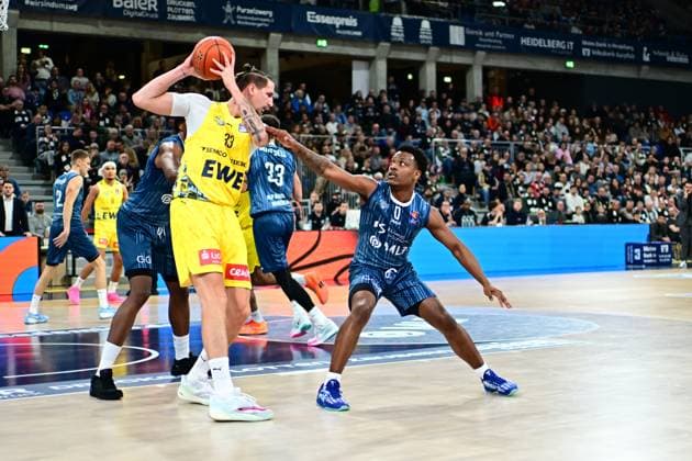 RECORD DATE NOT STATED DJ Horne (0; MLP Academics Heidelberg) gegen Rickey Paulding (23, EWE Baskets Oldenburg) DJ Horne (0; MLP Academics Heidelberg) gegen Rickey Paulding (23, EWE Baskets Oldenburg) Copyright: xMichaelxGelhardtx