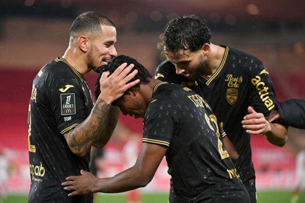 AS Monaco FC v FC Lorient - Ligue 1 McDonald s 2025 2026 02 Igor SILVA DE ALMEIDA (fcl) - 29 Karim DERMANE (fcl) during the Ligue 1 McDonald s match between Monaco and Lorient at Stade Louis II on January 16, 2026 in Monaco, Monaco. Monaco Monaco  Copyright: xFEPx 776443694