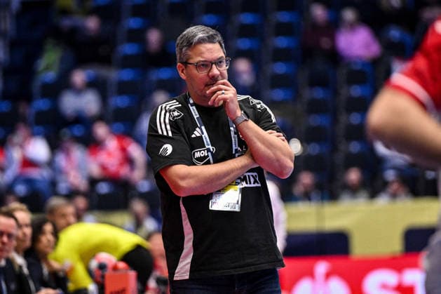 ALTRO - Pallamano - Men s EHF Euro 2026 - Iceland vs Italy Chema Rodriguez Head Coach of Hungary during Men s EHF Euro 2026 - Iceland vs Italy, Handball match in Kristianstad, Sweden, January 16 2026 Kristianstad Sweden  Copyright: xIPAxSport ABACAx