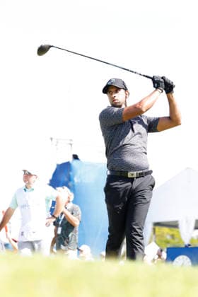 January 16, 2026, Honolulu, Hawaii, USA: AARON RAI tees off at the 1st during Round 2 of the 2026 Sony Open in Honolulu, Hawaii on January 16, 2026. Honolulu USA - ZUMAm310 20260116_zsp_m310_062 Copyright: xElliotxMilesx