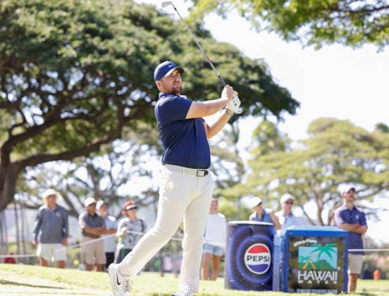January 16, 2026, Honolulu, Hawaii, USA: CHRIS GOTTERUP tees off from the 4th during Round 2 of the 2026 Sony Open in Honolulu, Hawaii on January 16, 2026. Honolulu USA - ZUMAm310 20260116_zsp_m310_078 Copyright: xElliotxMilesx