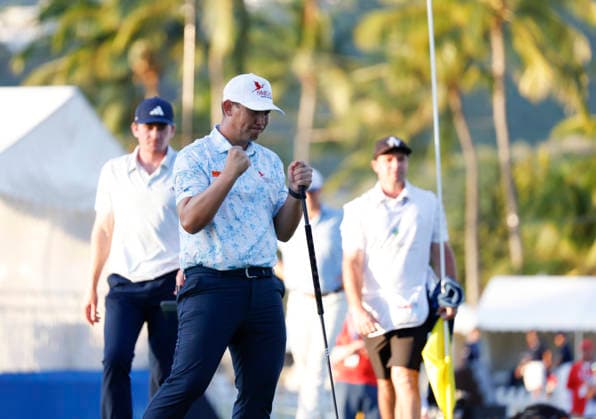January 16, 2026, Honolulu, Hawaii, USA: RICO HOEY celebrates on the 9th green during Round 2 of the 2026 Sony Open in Honolulu, Hawaii on January 16, 2026. Honolulu USA - ZUMAm310 20260116_zsp_m310_114 Copyright: xElliotxMilesx