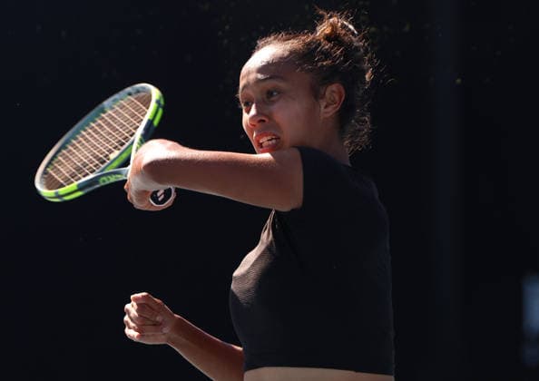January 17, 2026, Melbourne, Victoria, Australia: LEYLA FERNANDEZ of Canada during the practise session before Australian Open, Melbourne, Australia. Melbourne Australia - ZUMAc278 20260117_zsp_c278_029 Copyright: xMarcinxCholewinskix