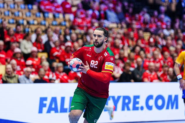 Luis Frade (Portugal, 82) DEN, Portugal vs. Rumaenien, Handball, EHF Europameisterschaft 2026, Gruppe B, Spieltag 1, 16.01.2026 DEN, Portugal vs. Rumaenien, Handball, EHF Europameisterschaft 2026, Gruppe B, Spieltag 1, 16.01.2026 Herning Copyright: xEibner-Pressefoto MarcelxvonxFehrnx EP_MFN