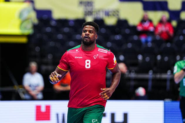 Victor Iturizza (Portugal, 08) DEN, Portugal vs. Rumaenien, Handball, EHF Europameisterschaft 2026, Gruppe B, Spieltag 1, 16.01.2026 DEN, Portugal vs. Rumaenien, Handball, EHF Europameisterschaft 2026, Gruppe B, Spieltag 1, 16.01.2026 Herning Copyright: xEibner-Pressefoto MarcelxvonxFehrnx EP_MFN