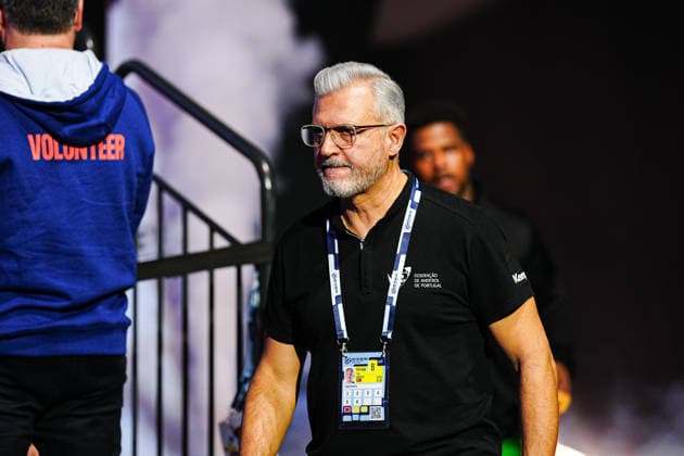 Paulo Pereira (Portugal, Trainer) DEN, Portugal vs. Rumaenien, Handball, EHF Europameisterschaft 2026, Gruppe B, Spieltag 1, 16.01.2026 DEN, Portugal vs. Rumaenien, Handball, EHF Europameisterschaft 2026, Gruppe B, Spieltag 1, 16.01.2026 Herning Copyright: xEibner-Pressefoto MarcelxvonxFehrnx EP_MFN