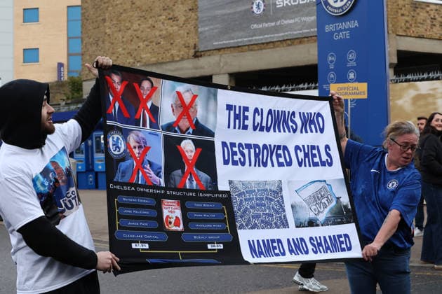 17th January 2026; Stamford Bridge, Chelsea, London, England: Premier League Football, Chelsea versus Brentford; Chelsea fans protest against the ownership outside Stamford Bridge stadium before the match  KatiexChan