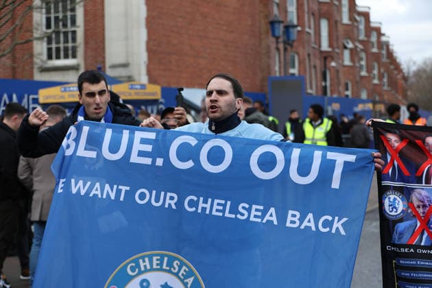 17th January 2026; Stamford Bridge, Chelsea, London, England: Premier League Football, Chelsea versus Brentford; Chelsea fans protest against the ownership outside Stamford Bridge stadium before the match  KatiexChan