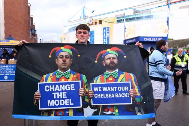 London, England, 17th January 2026. Chelsea fans protest against the ownership of the football club outside the stadium before the Chelsea vs Brentford Premier League match at Stamford Bridge, London. Picture credit should read: Paul Terry Sportimage EDITORIAL USE ONLY. No use with unauthorised audio, video, data, fixture lists, club league logos or live services. Online in-match use limited to 120 images, no video emulation. No use in betting, games or single club league player publications. SPI_011_PT_Chelsea_Brentford SPI-4458-0011