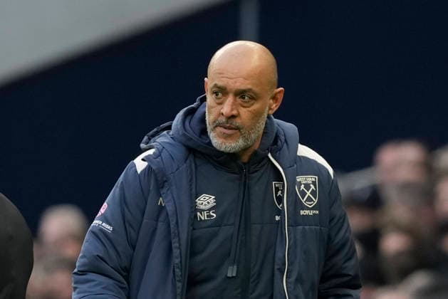 Tottenham Hotspur v West Ham United, Premier League West Ham United manager Nuno Espirito Santo during the Premier League match between Tottenham Hotspur and West Ham United at Tottenham Hotspur Stadium, London, UK on 17 January 2026. London Tottenham Hotspur Stadium London UK Editorial use only DataCo restrictions apply See www.football-dataco.com , Copyright: xStephenxFlynnx PSI-23578-0032