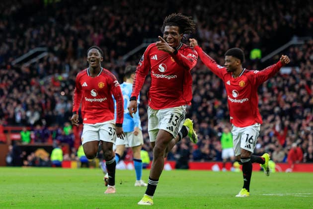 Manchester United, ManU v Manchester City, Premier League Patrick Dorgu (13) of Manchester United celebrates scoring to make it 2-0 during the Premier League match between Manchester United and Manchester City at Old Trafford, Manchester, UK on 17 January 2026. Manchester Old Trafford Greater Manchester UK Editorial use only DataCo restrictions apply See www.football-dataco.com , Copyright: xConorxMolloyx PSI-23576-0116