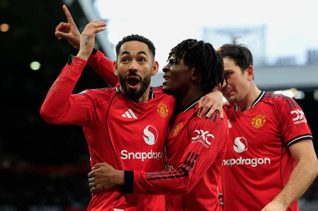 Manchester United, ManU v Manchester City, Premier League Patrick Dorgu (13) of Manchester United celebrates scoring to make it 2-0 with Matheus Cunha (10) of Manchester United during the Premier League match between Manchester United and Manchester City at Old Trafford, Manchester, UK on 17 January 2026. Manchester Old Trafford Greater Manchester UK Editorial use only DataCo restrictions apply See www.football-dataco.com , Copyright: xConorxMolloyx PSI-23576-0126