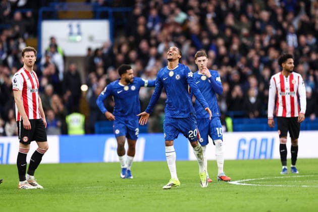 Chelsea v Brentford 17 January 2026, London - Premier League Football - Chelsea v Brentford - Joao Pedro of Chelsea celebrates their first goal after a VAR check - Photo: Jacques Feeney Offside. London UK Copyright: xJacquesxFeeneyx xOffsidexOffside