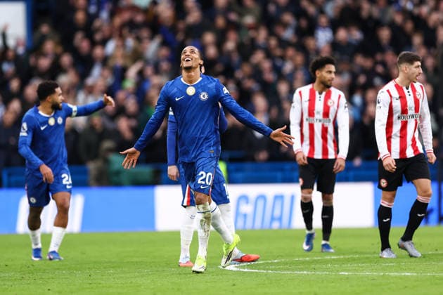 Chelsea v Brentford 17 January 2026, London - Premier League Football - Chelsea v Brentford - Joao Pedro of Chelsea celebrates their first goal after a VAR check - Photo: Jacques Feeney Offside. London UK Copyright: xJacquesxFeeneyx xOffsidexOffside