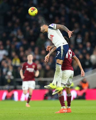 London, England, January 17 2026: Cristian Romero (17 Tottenham Hotspur) wins a header during the Premier League game between Tottenham Hotspur and West Ham United at Tottenham Hotspur Stadium in London, England. (Photo by Jay Patel Sports Press Photo SPP) Copyright: xJayxPatel SportsxPressxPhoto SPPx Sportspressphoto_SPR82389