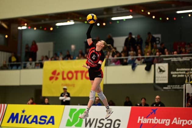 Volleyball I Frauen I Saison 2025-2026 I Bundesliga I 12. Spieltag I ETV Hamburger Volksbank Volleys - SSC Palmberg Schwerin I 17.01.2026 Alexa Sophie Thaden (15, ETV Hamburger Volksbank Volleys) Hamburg CU-Arena Hamburg Deutschland Copyright: xLobeca FelixxSchlikisx
