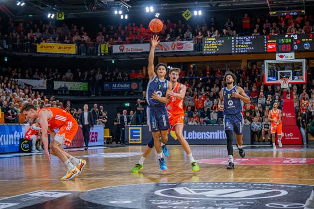 1. Basketball Bundesliga, easyCredit BBL, Saison 2025 2026, Herren, Hauptrunde, 16. Spieltag, 17.01.2026, RASTA Vechta - ALBA Berlin Jack Kayil ( 7 - ALBA BERLIN) in Aktion Vechta RASTA Dome Niedersachsen Deutschland