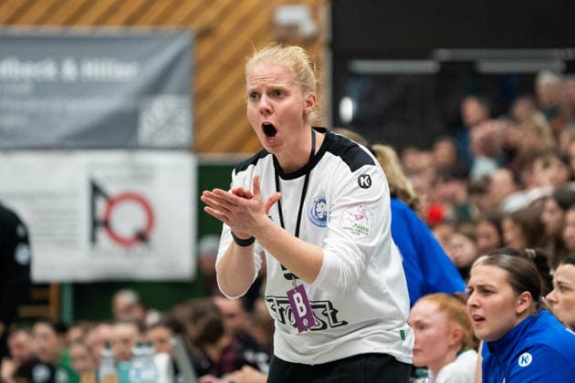 Assina Mueller (Bergischer HC 06, Cheftrainerin), TG Nuertingen vs. Bergischer HC 06, Handball, 2. Bundesliga Frauen, 14. Spieltag, Saison 2025 2026, 17.01.2026, TG Nuertingen vs. Bergischer HC 06, Handball, 2. Bundesliga Frauen, 14. Spieltag, Saison 2025 2026, 17.01.2026 Nuertingen Copyright: xEibner-Pressefoto MaxxVogelx EP_MVL