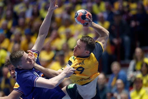 MALMÖ, SWEDEN 20260117 Netherlands Niels Versteijnen and Sweden s Felix Claar in action during the 2026 EHF European Men s Handball Championship (the EHF Euro 2026) match between Sweden and Netherlands, at Malmo Arena in Malmo, Sweden, on January 17, 2026. MALMÖ SWEDEN x10600x