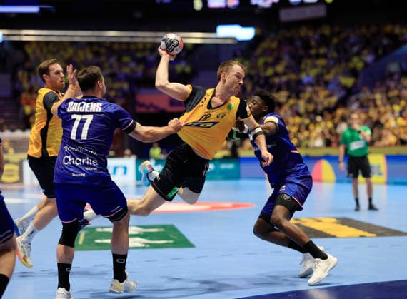 MALMÖ, SVERIGE 20260117 Sveriges Felix Claar under gruppspelsmatchen i handbolls-EM mellan Sverige och Nederländerna i Malmö Arena, Malmö, Sverige, 17 januari, 2026. MALMÖ SVERIGE x10600x