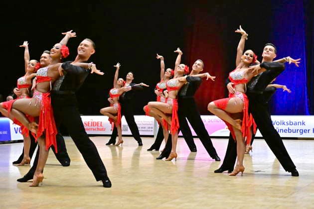 GER; Tanzen, 1. Bundesliga der Lateinformationen 17.01.2025, GER; Tanzen, 1. Bundesliga der Lateinformationen,, Vorrunde, im Bild Gruen-Gold Bremen A-Team mit dem Thema Last Dance