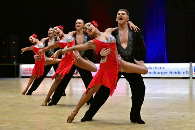 GER; Tanzen, 1. Bundesliga der Lateinformationen 17.01.2025, GER; Tanzen, 1. Bundesliga der Lateinformationen,, Vorrunde, im Bild Gruen-Gold Bremen A-Team mit dem Thema Last Dance