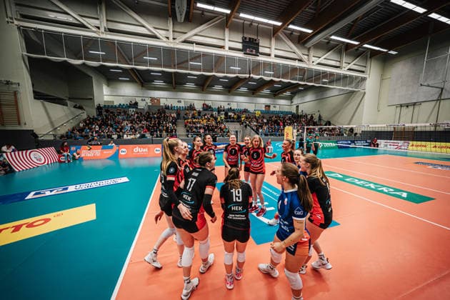 Volleyball Frauen Saison 2025 2026 Volleyball Bundesliga ETV Hamburger Volksbank Volleys vs. SSC Palmberg Schwerin 17.01.2026 ETV im Kreis vor dem Spiel Hamburg CU Arena Hamburg Deutschland