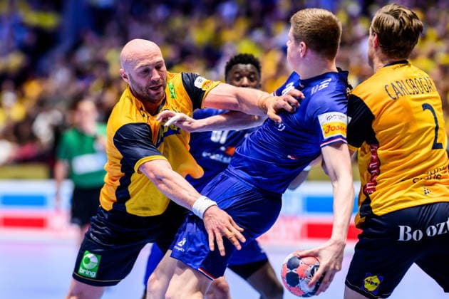 260117 Oscar Bergendahl of Sweden during the EHF European Handball Championship handball match between Sweden and the Netherlands on January 17, 2026 in Malmö. handball handboll handball handbolls-em 2026 sverige sweden nederländerna netherlands ehf european handball championship sverige bbeng bbauto Copyright: MATHILDAxSCHULER BB260117MA232