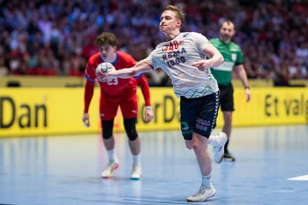 260117 August Pedersen of Norge during the EHF European Handball Championship preliminary round match between Norway and Czech Republic on January 17, 2026 in Oslo. bbeng handball handboll handball 2026 ehf european handball championship ehf euro 2026 handball-em handbolls-em norge norway tsjekkia tjeckien czech republic czechia bbauto Copyright: VEGARDxGRoTT BB260117VG033