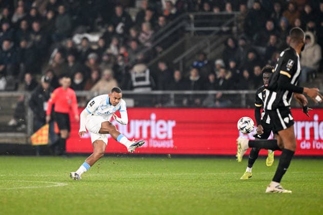 Angers SCO v Olympique de Marseille - Ligue 1 McDonald s 2025 2026 14 Igor PAIXAO (om) during the Ligue 1 McDonald s match between Angers SCO and Olympique de Marseille at Stade Raymond Kopa on January 17, 2026 in Angers, France. Angers France  Copyright: xFEPx 776348254