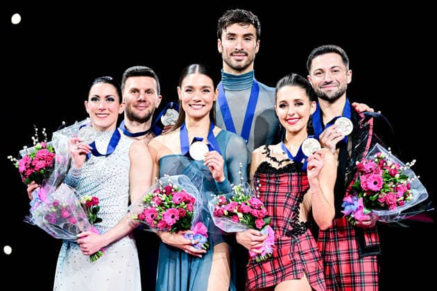 Ice Dance Awards, L-R, Charlene GUIGNARD & Marco FABBRI (ITA) second place, Laurence FOURNIER BEAUDRY & Guillaume CIZERON (FRA) first place, Lilah FEAR & Lewis GIBSON (GBR) third place, during Victory Ceremony, at the ISU Figure skating, Eiskunstlauf European Championships 2026, at Utilita Arena Sheffield, on January 17, 2026 in Sheffield, Great Britain. Noxthirdxpartyxsales  aflo_316453089