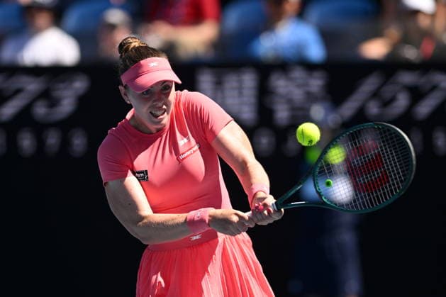 TENNIS AUSTRALIAN OPEN, Talia Gibson of Australia was n action against Anna Blinkova of Russia during the Women™s Singles first round match on day 1 of the 2026 Australian Open tennis tournament at Melbourne Park in Melbourne, Sunday, January 18, 2026. ( NO ARCHIVING MELBOURNE VICTORIA AUSTRALIA  Copyright: xLUKASxCOCHx 20260118126248123879