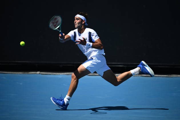 TENNIS AUSTRALIAN OPEN, Tomas Martin Etcheverry of Argentina in action during the Men™s 1st round match against Miomir Kecmanovic of Serbia on day 1 of the 2026 Australian Open tennis tournament at Melbourne Park in Melbourne, Sunday, January 18, 2026. ( NO ARCHIVING MELBOURNE VICTORIA AUSTRALIA  Copyright: xJOELxCARRETTx 20260118158617258794