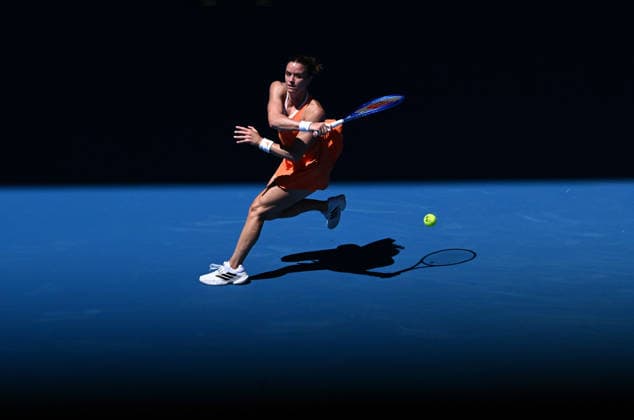 TENNIS AUSTRALIAN OPEN, Maria Sakkari of Greece in action during the Women™s 1st round match against Leolia Jeanjean of France on day 1 of the 2026 Australian Open tennis tournament at Melbourne Park in Melbourne, Sunday, January 18, 2026. ( NO ARCHIVING MELBOURNE VICTORIA AUSTRALIA  Copyright: xJOELxCARRETTx 20260118137419157430